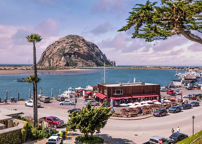 Coastal Breeze Inn