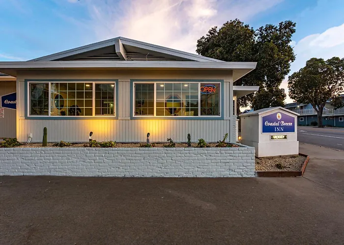 Coastal Breeze Inn